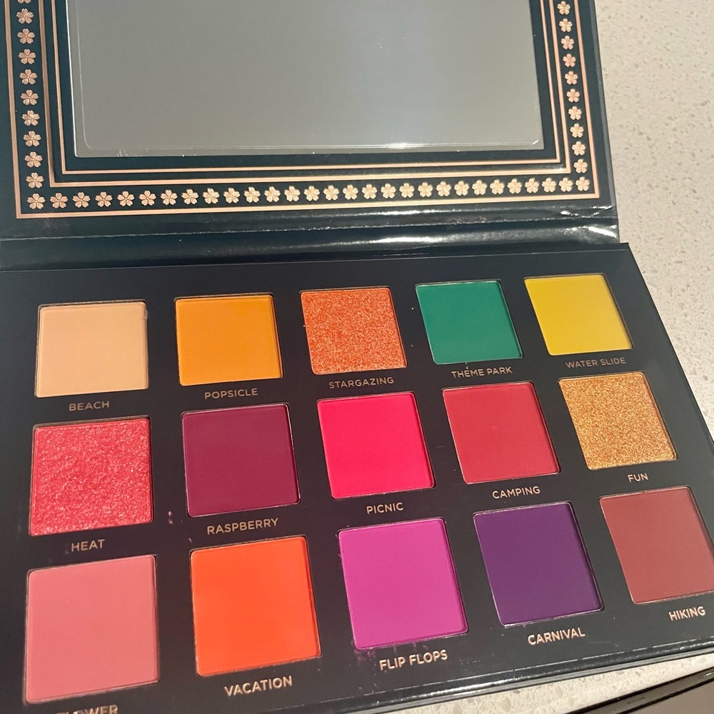 Beautiful ace pallet